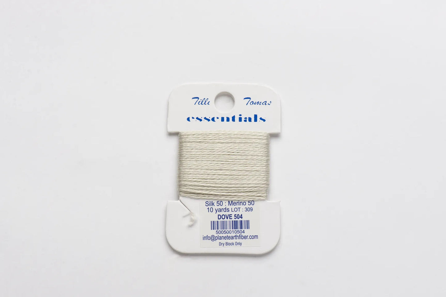 Essentials Card 504 Dove