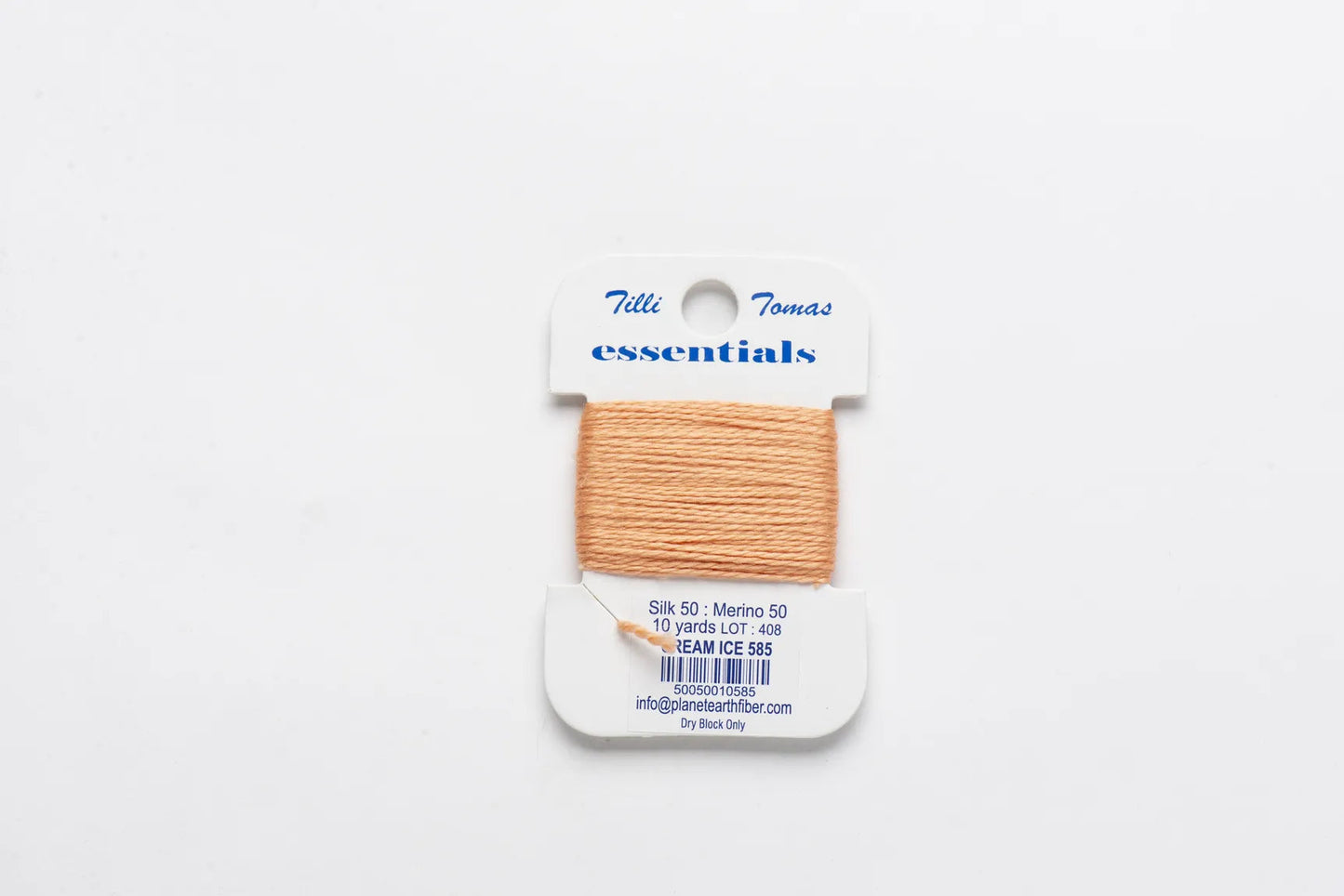 Essentials Card 585 Cream Ice
