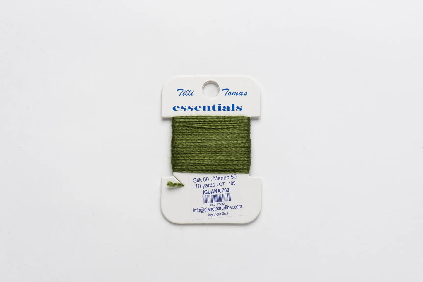Essentials Card 709 Iguana