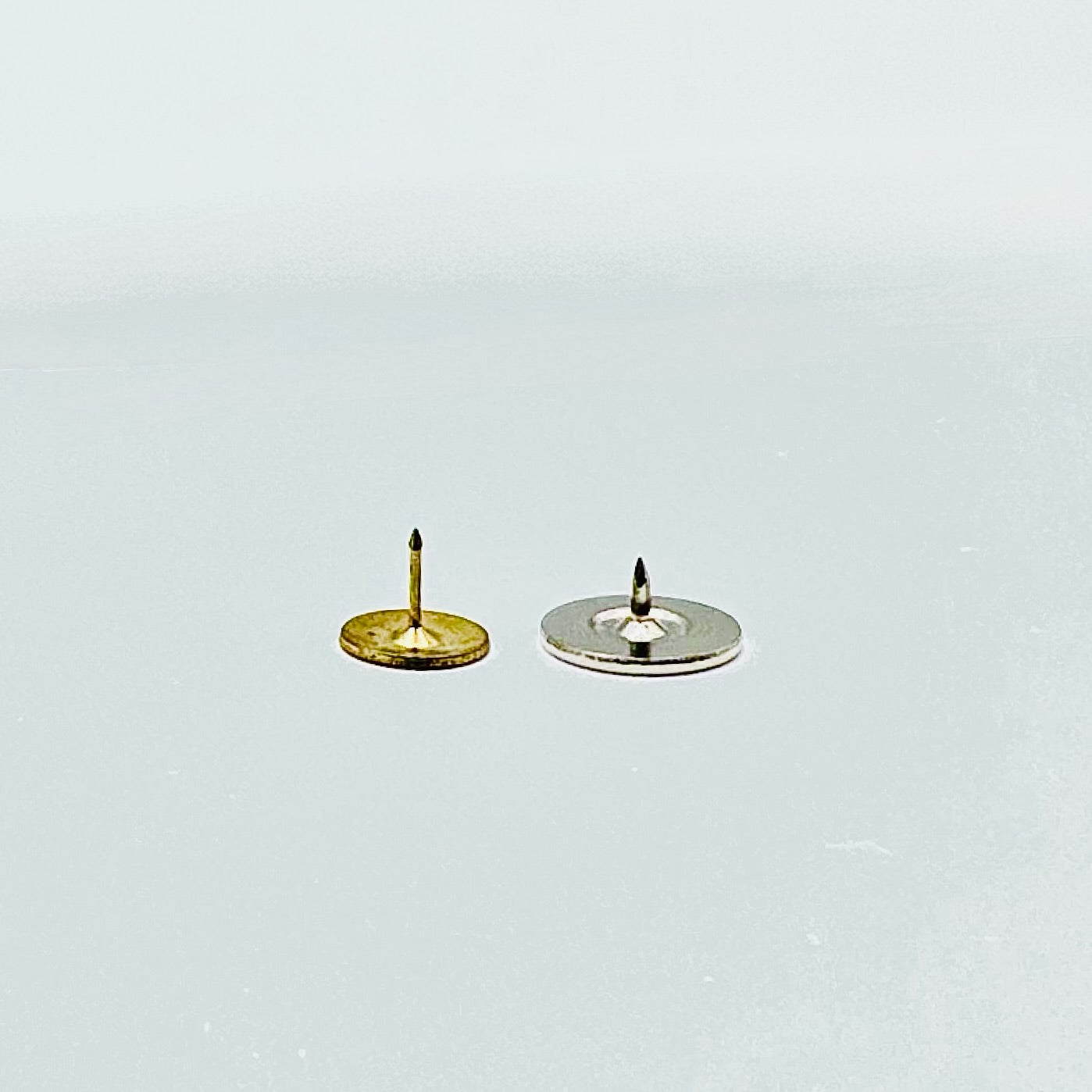 Featherlight Frame Tacks