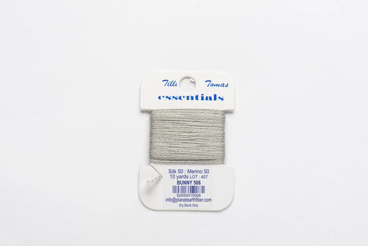Essentials Card 506 Bunny