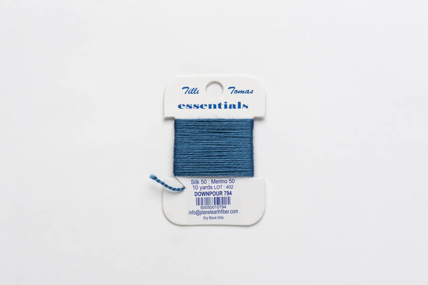 Essentials Atmosphere and Grey-Blues