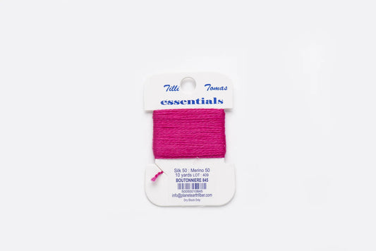 Essentials Card 845 Boutonniere