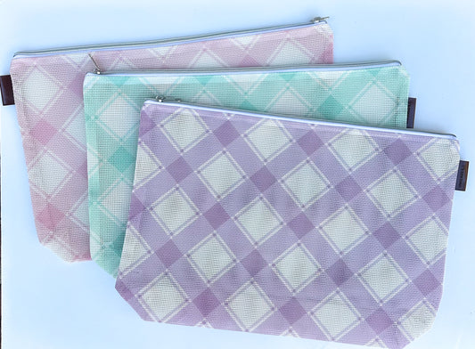 Large Plaid Mesh stitchable project bag