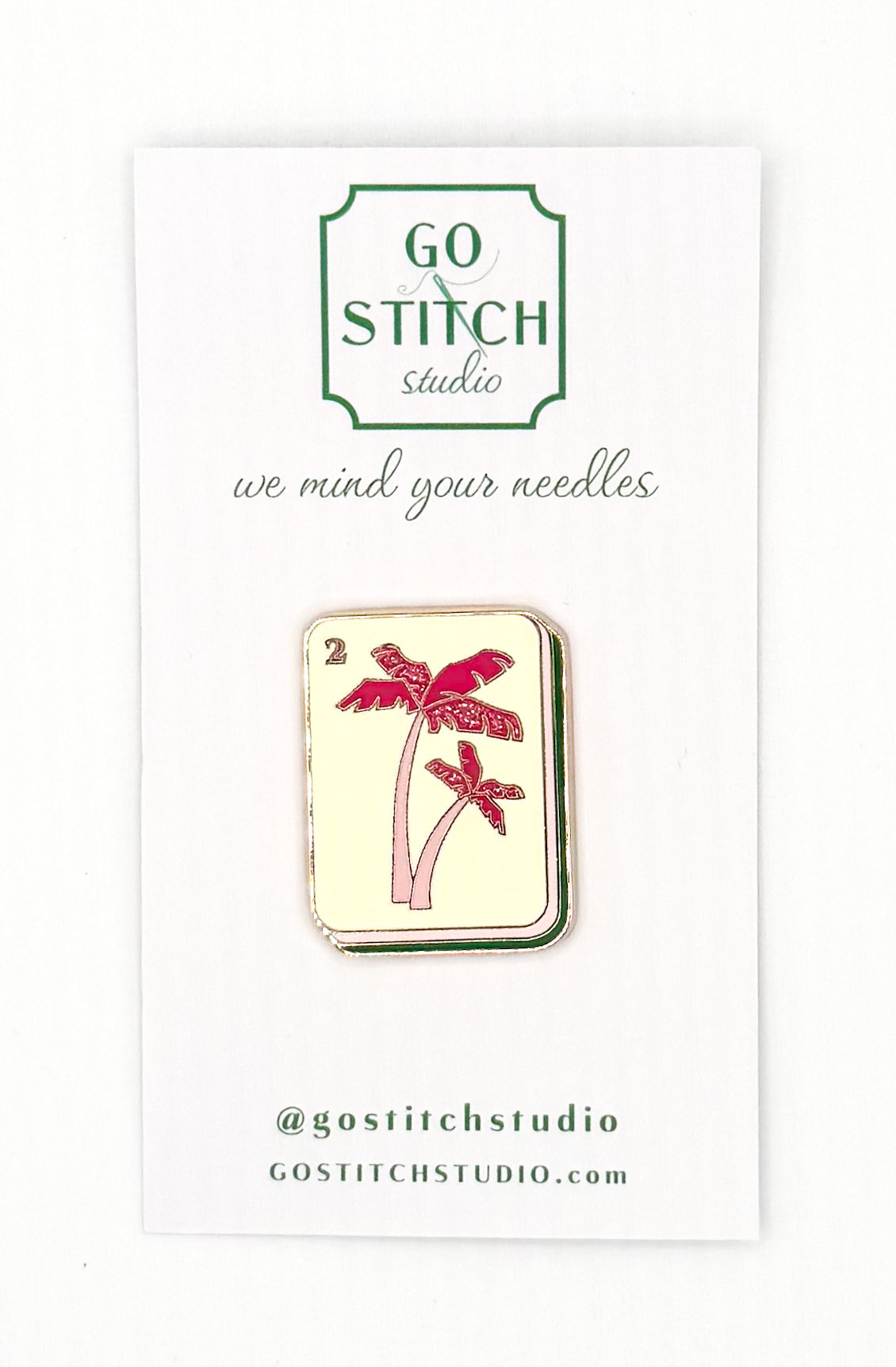 Pink Palm Tree Mahjong Tile Needle Minder