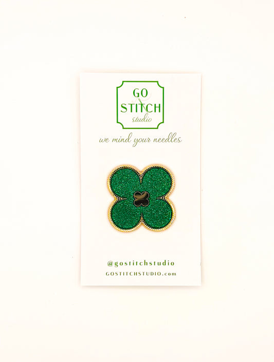Green Glitter Clover Needle Minder