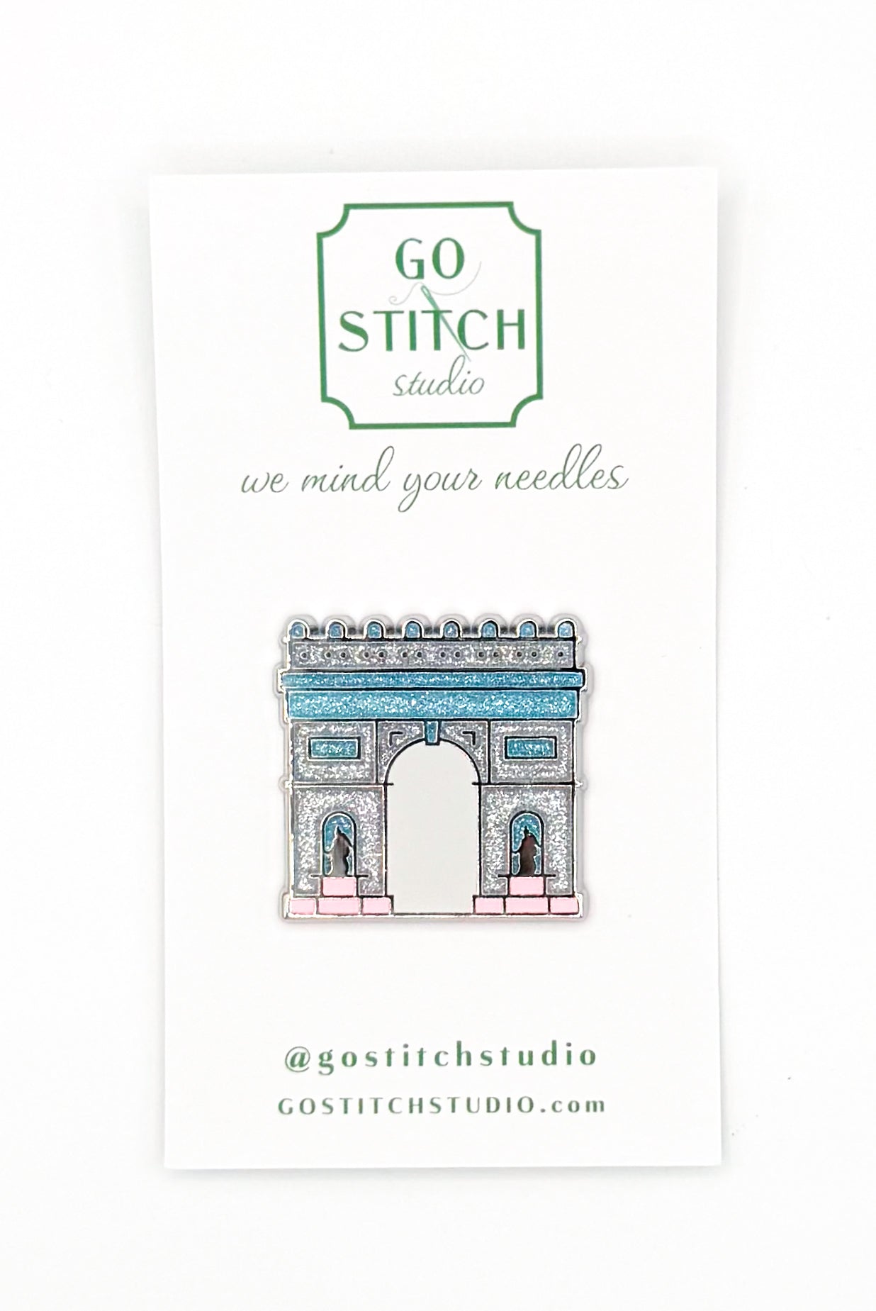 Arc de Triomphe Needle Minder