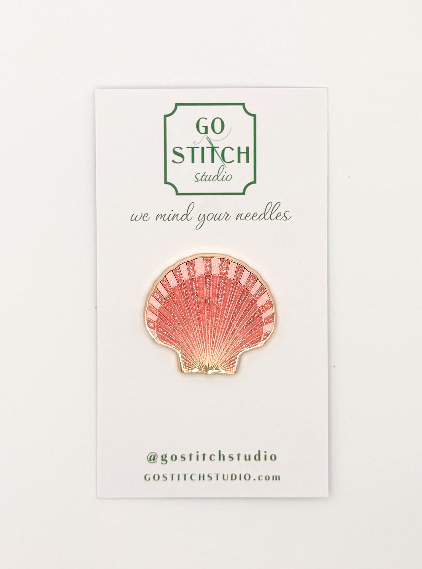 Seashell  Glitter Needle Minder