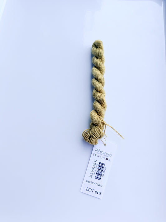 Sugar Silk 640 Walnut